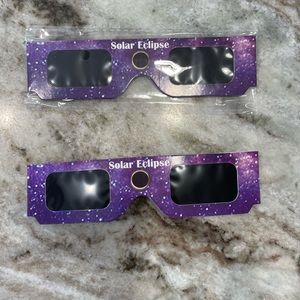 Solar eclipse glasses (2 pair)